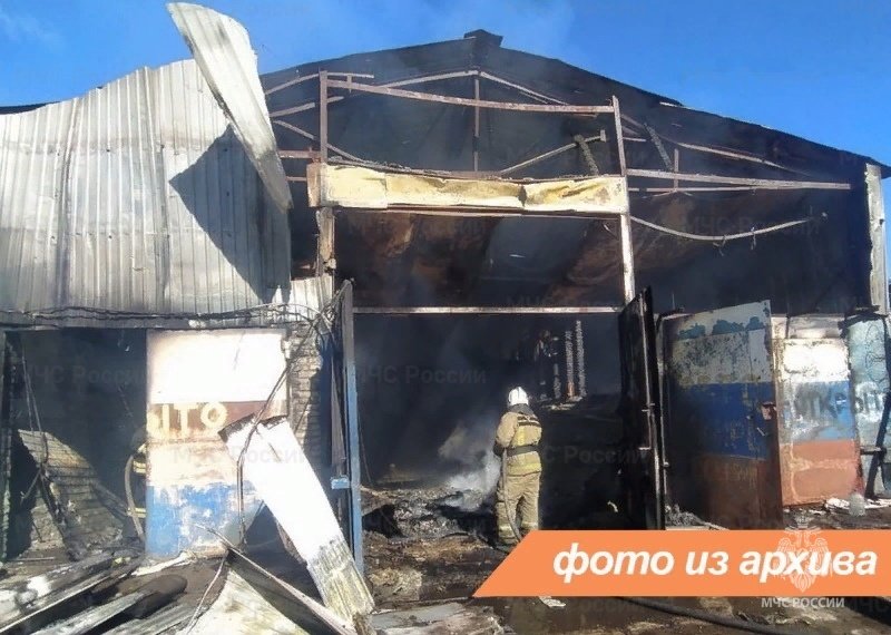 Пожарно-спасательное подразделение Ленинградской области ликвидировало пожар в Лодейнопольском районе