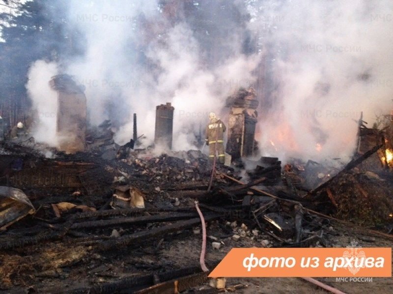 Пожарно-спасательное подразделение Ленинградской области ликвидировало пожар в Лодейнопольском районе